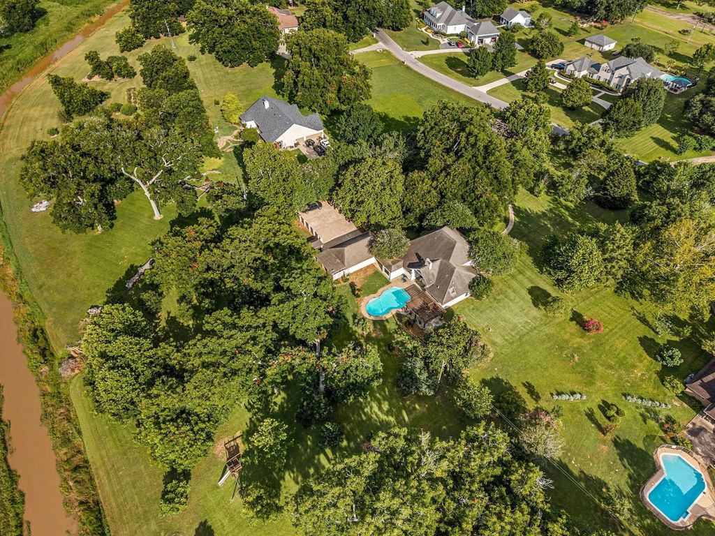 215 Caleta Circle, Richmond