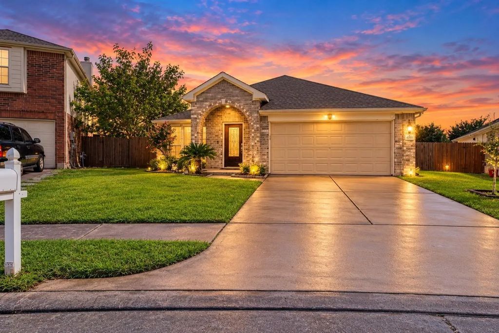 4203 Bearden Place Lane, Hockley