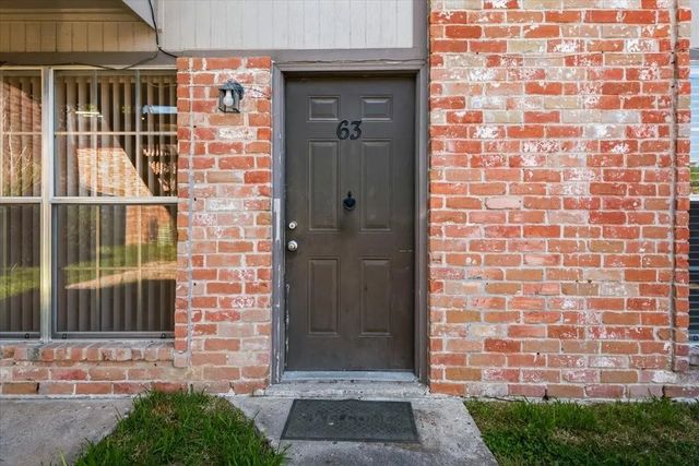 9616 Long Point Road 63, Houston