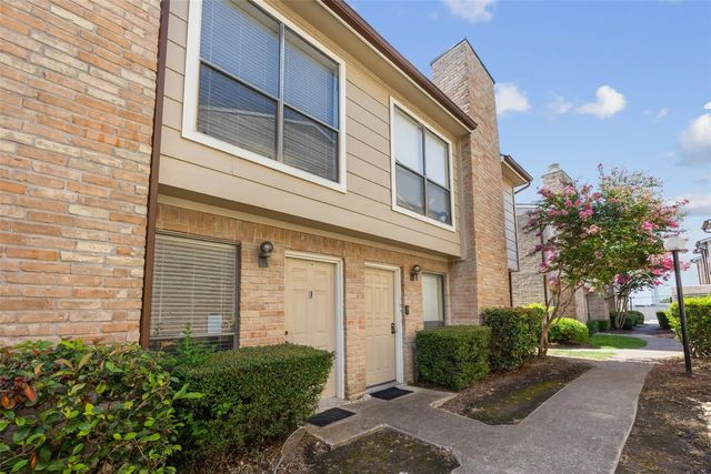 2100 Wilcrest Drive 130, Houston