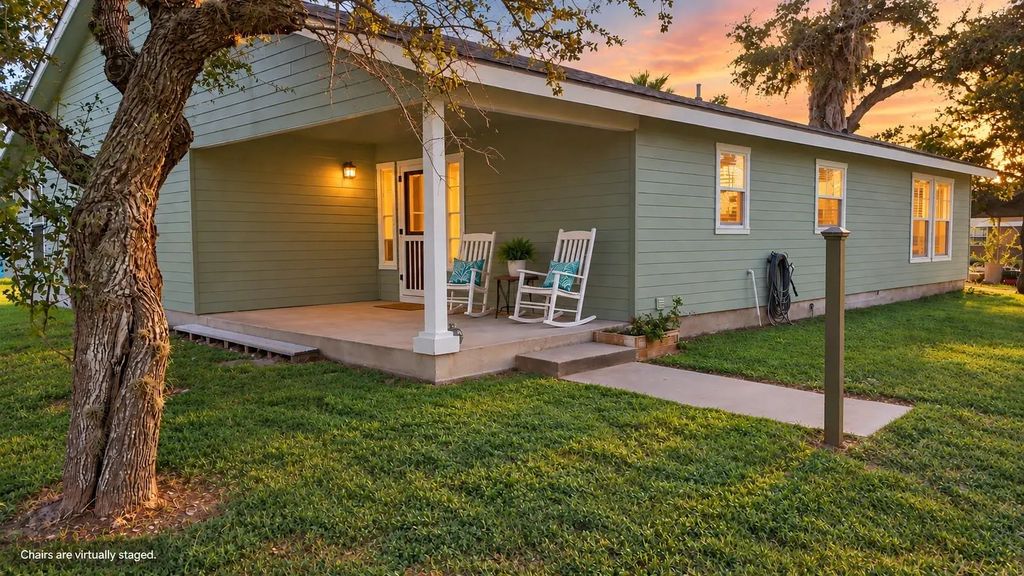 1573 Fm 1781, Rockport