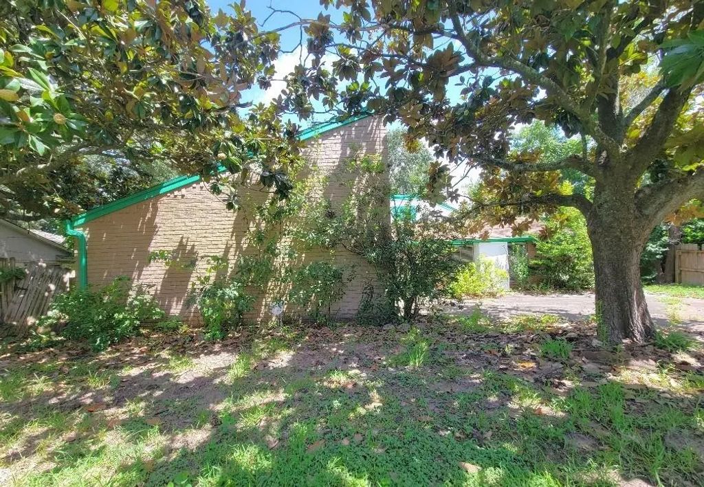 8420 Plantation Drive, Texas City