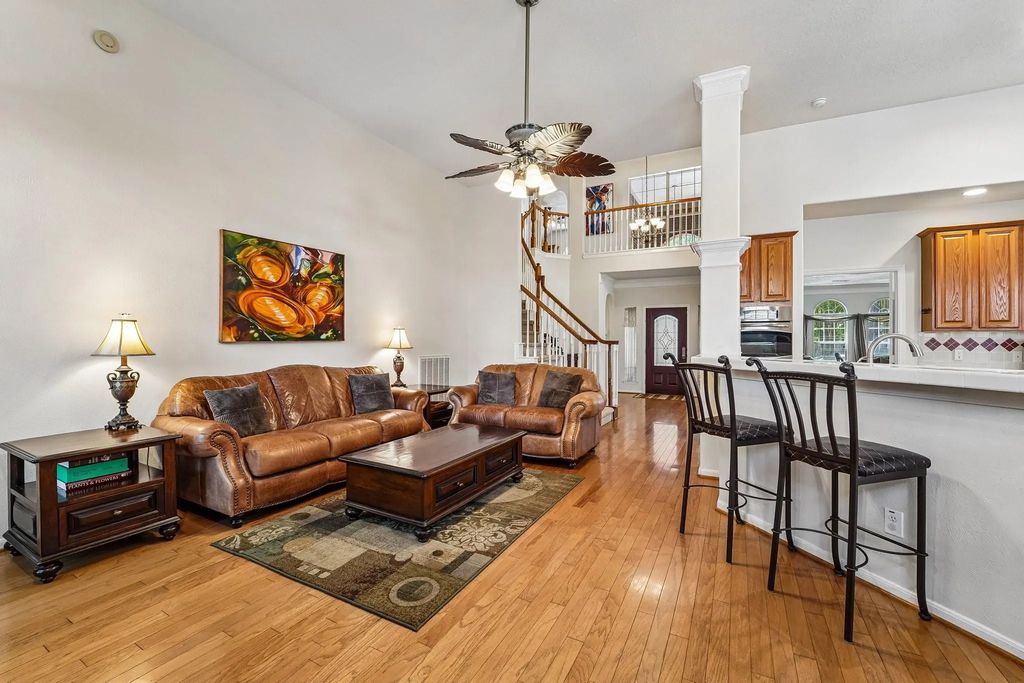 14 Serene Creek Place, The Woodlands