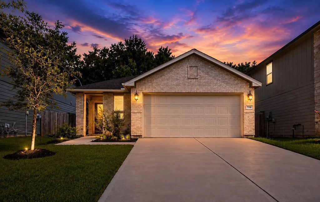 336 Willow Sage Court, Conroe