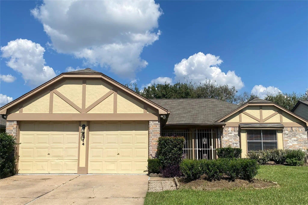 2214 S Ferrisburg Court, Sugar Land
