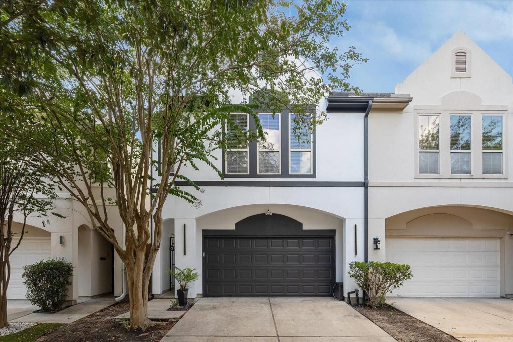 1323 Afton Street, Houston