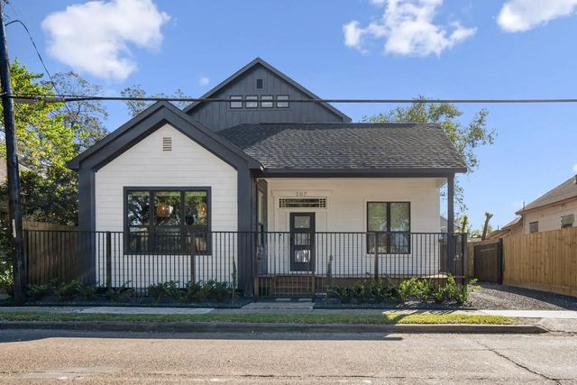 207 Lockwood Drive 1, Houston