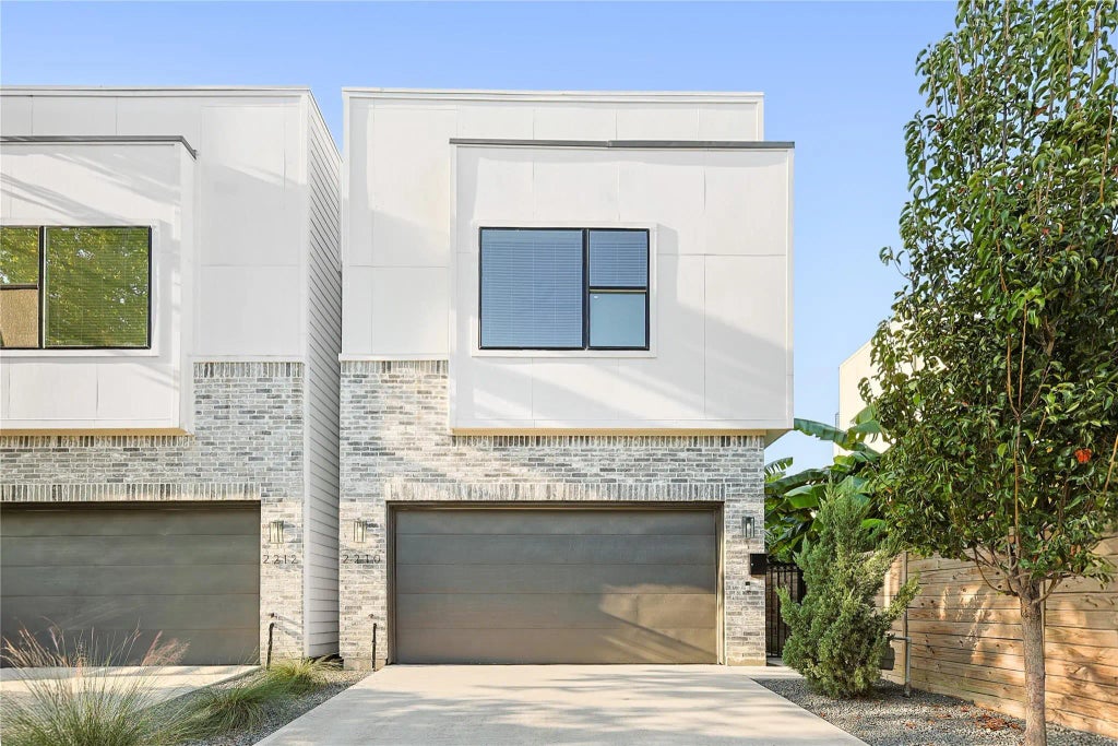 2210 Berry Street, Houston