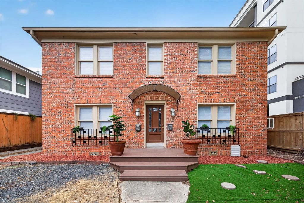 1927 Hawthorne Street, Houston