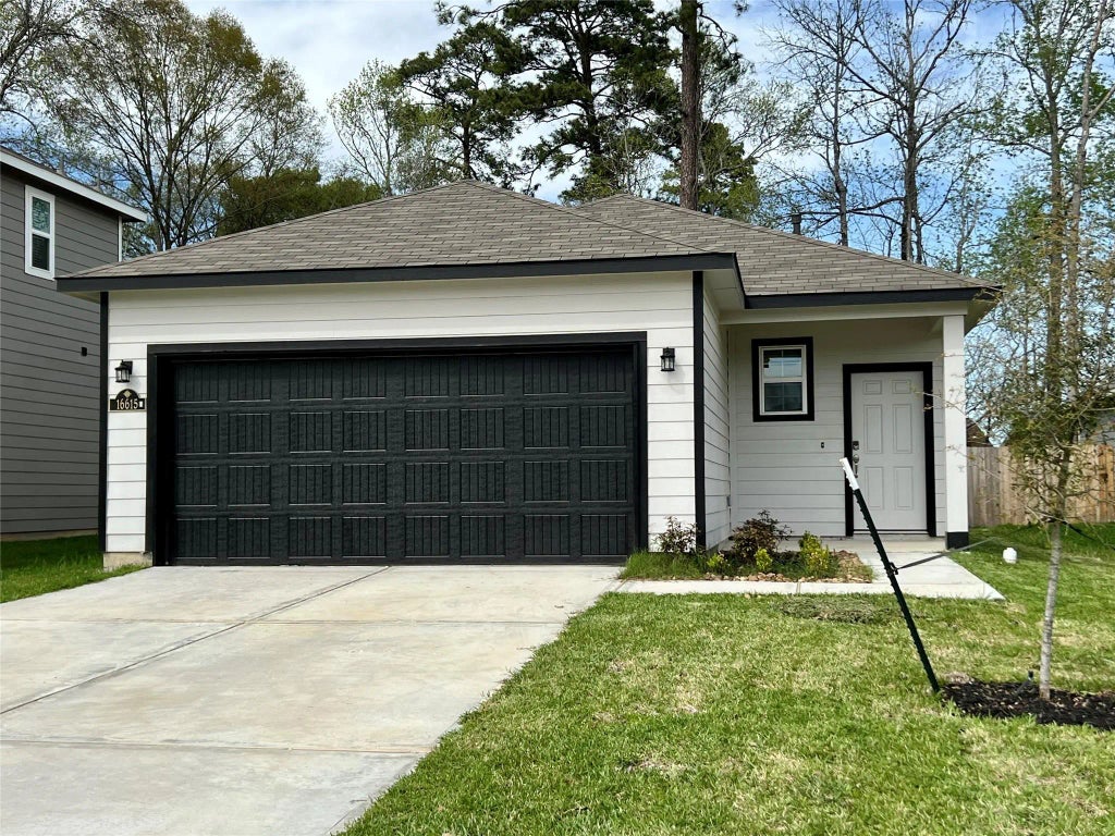 16615 Aurora Street, Porter