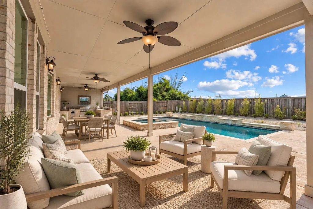 12222 Brighton Brook Lane, Tomball