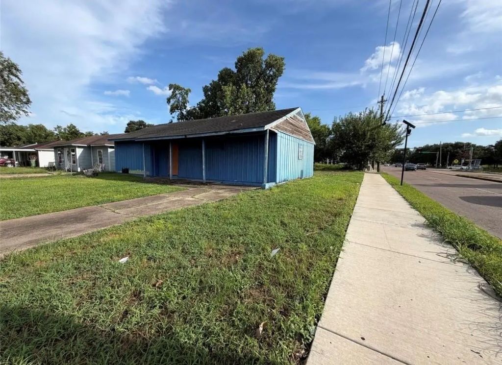 3902 Alberta Street, Houston