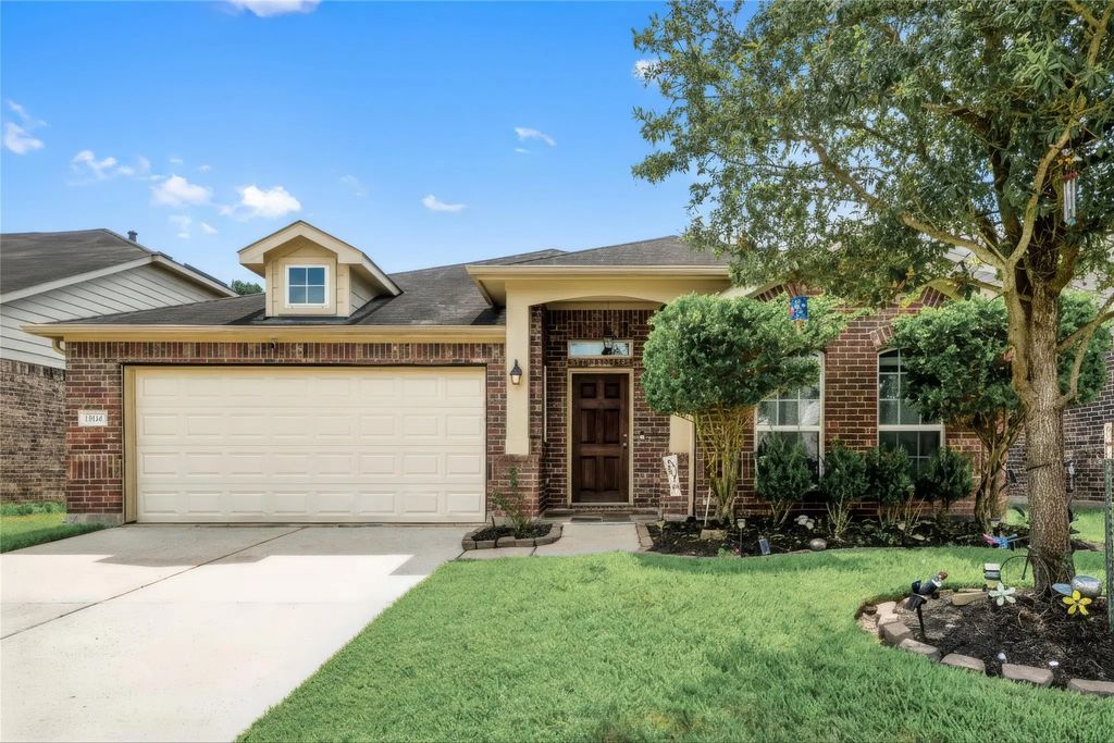 12043 Rockridge Falls Drive, Tomball