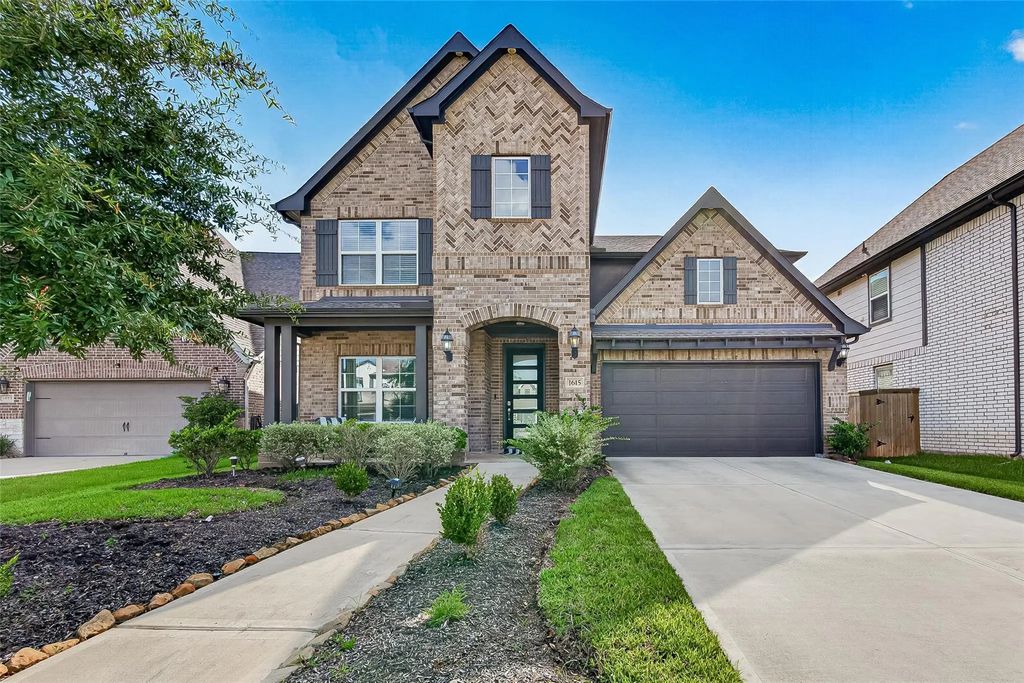 1615 Rosedale Drive, Missouri City