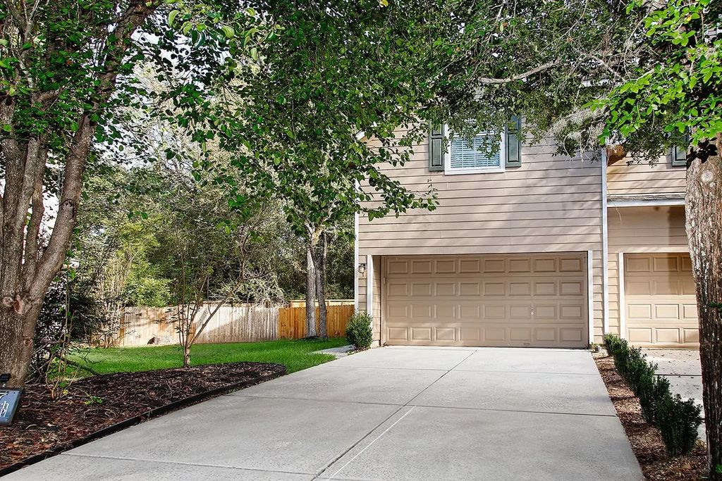 7 Peach Ridge Drive, The Woodlands