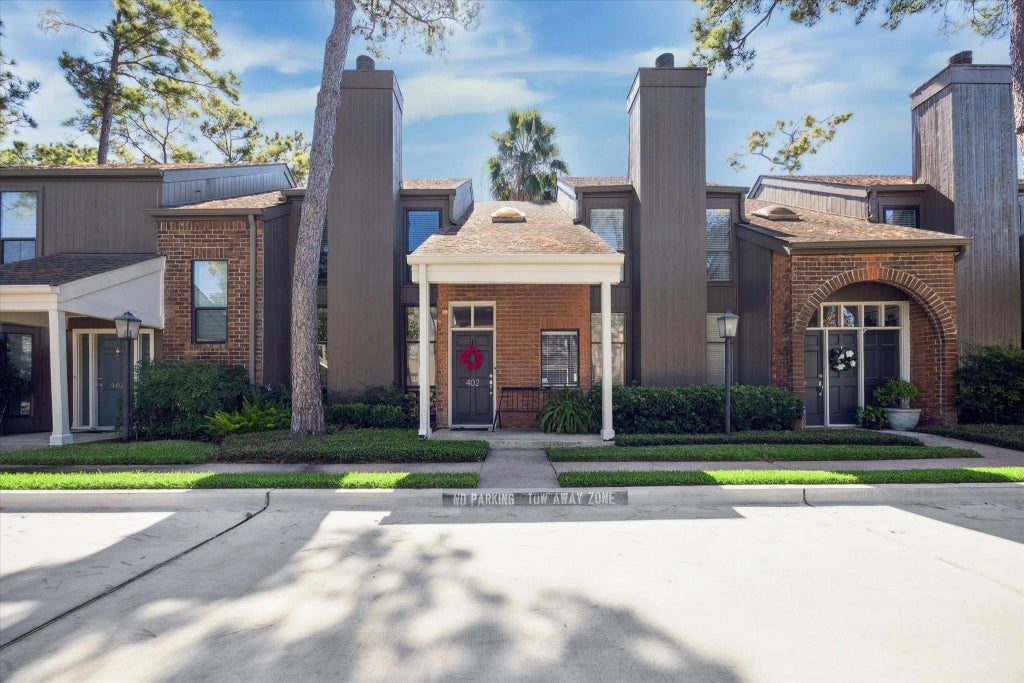 701 Bering Drive 402, Houston