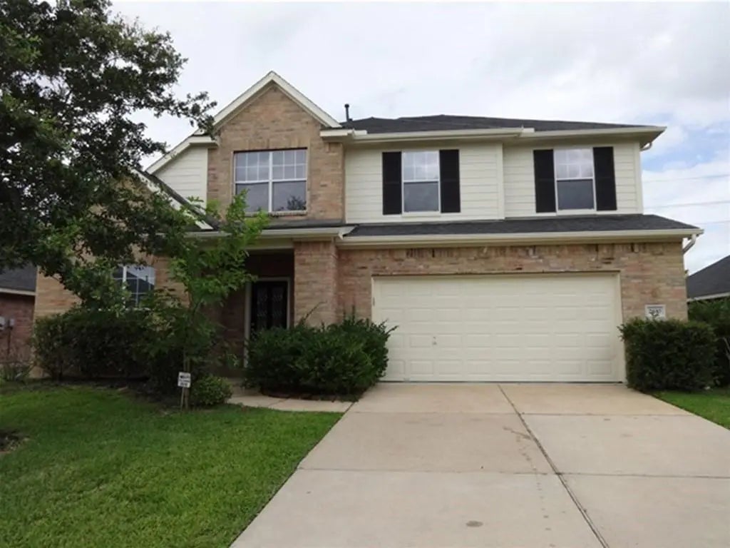 2610 Dawn River Lane, Pearland