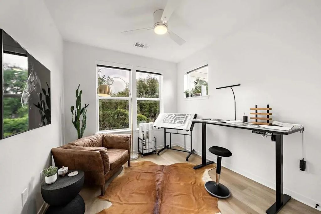 1941 Sawdust Road 0234, Spring