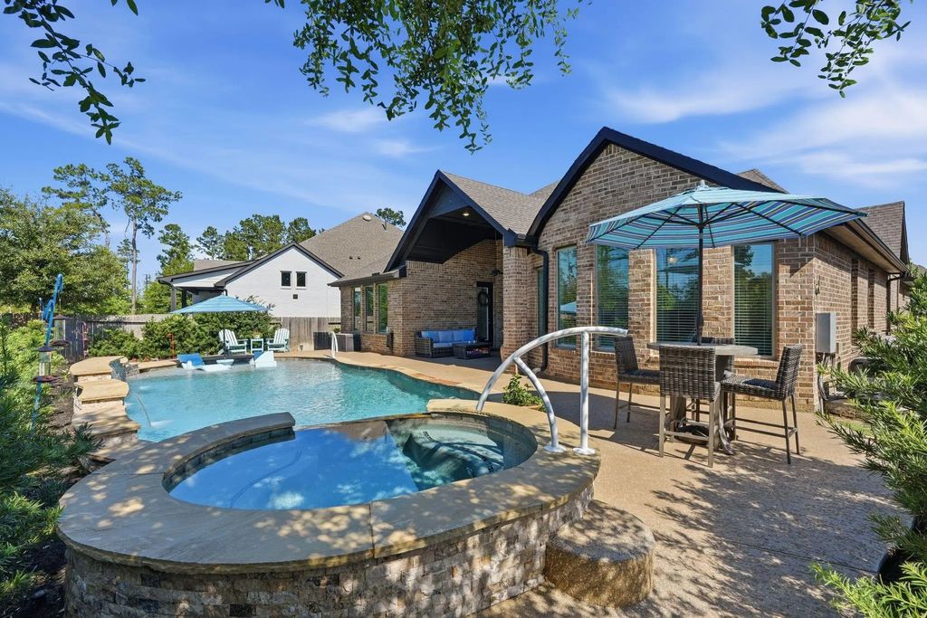 15265 Hemingway Heights Drive, Conroe