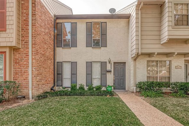 10217 Longmont Drive, Houston