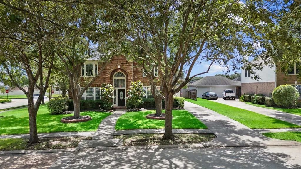 406 Silver Creek Circle, Richmond