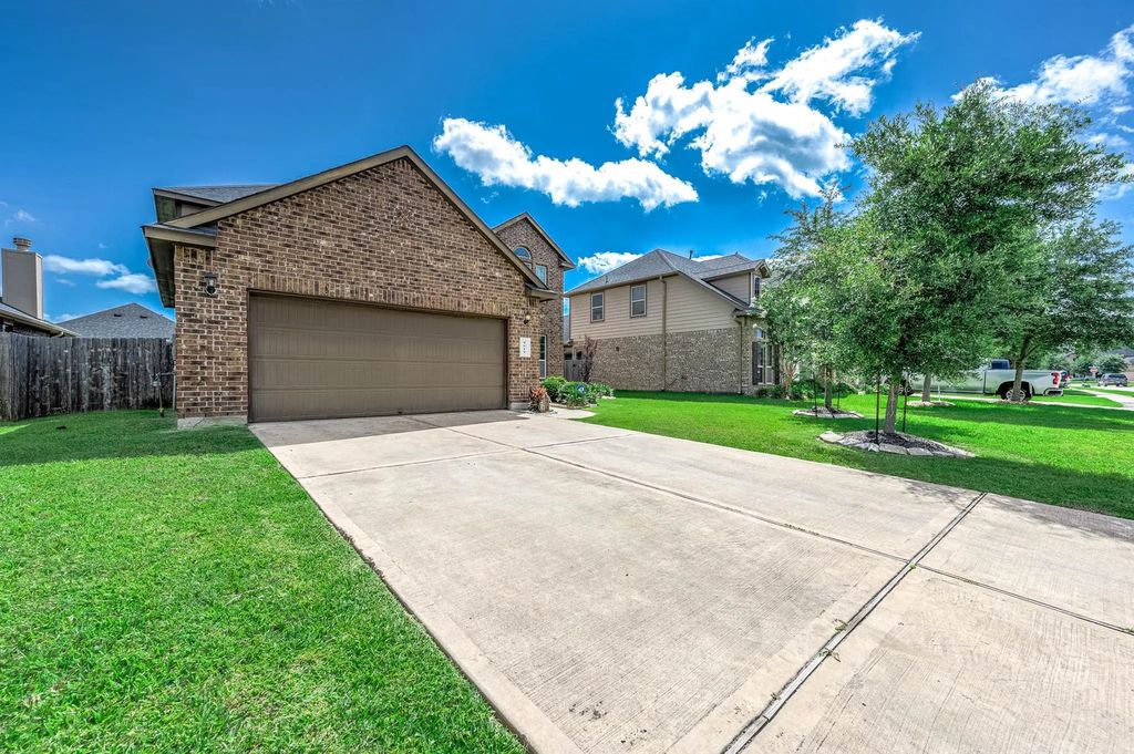 9619 Sumter Court, Rosenberg