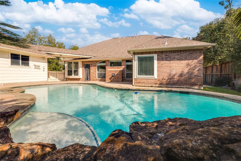 5634 Heather Run, Houston