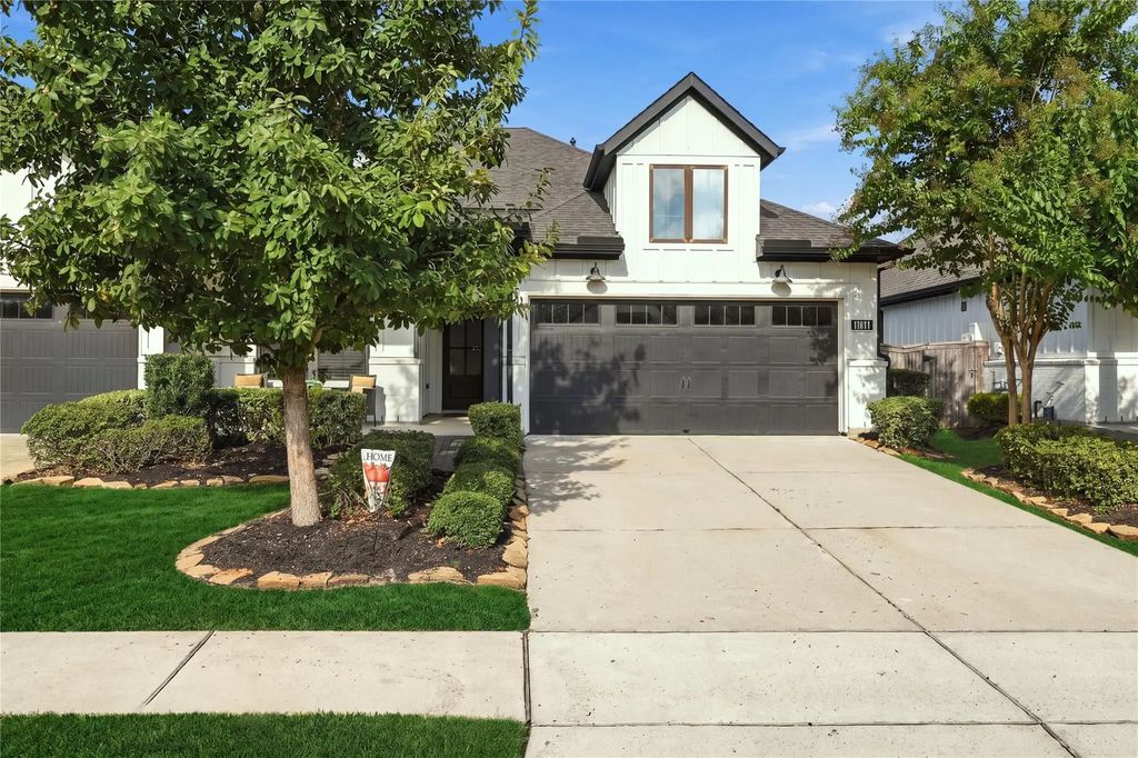 11811 Tranquility Summit Drive, Cypress