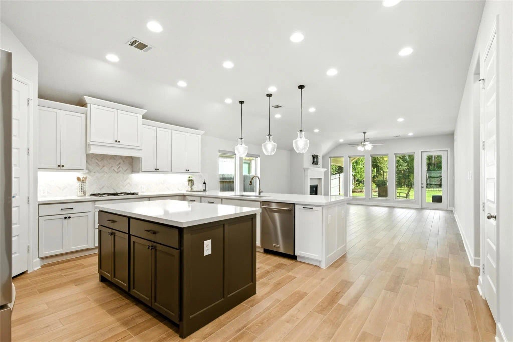 17731 Monarch Vista Lane, Conroe