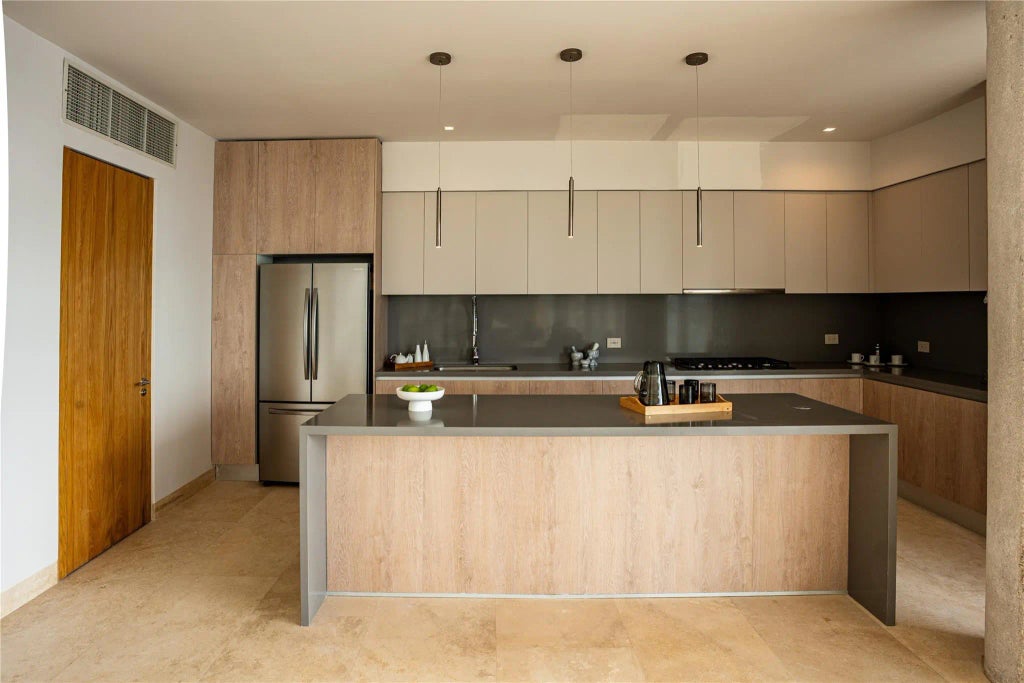 304 Manzana 27 Lote 1-02 Uc 38 Entre Calle Puerto Canc 304, 