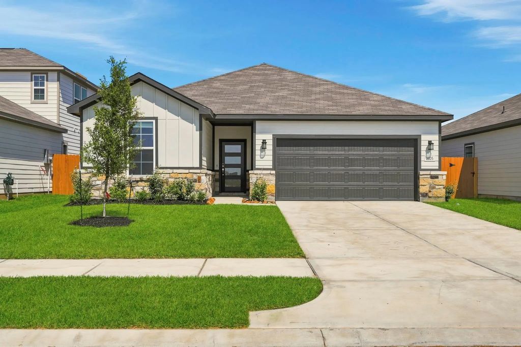 2105 Soriah Court, Brookshire