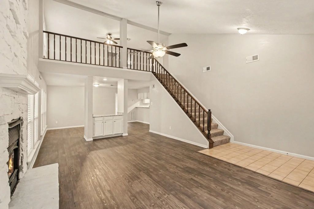 28 Windfellow Place, The Woodlands