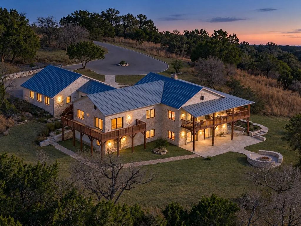 1845 Sisterdale Road, Boerne