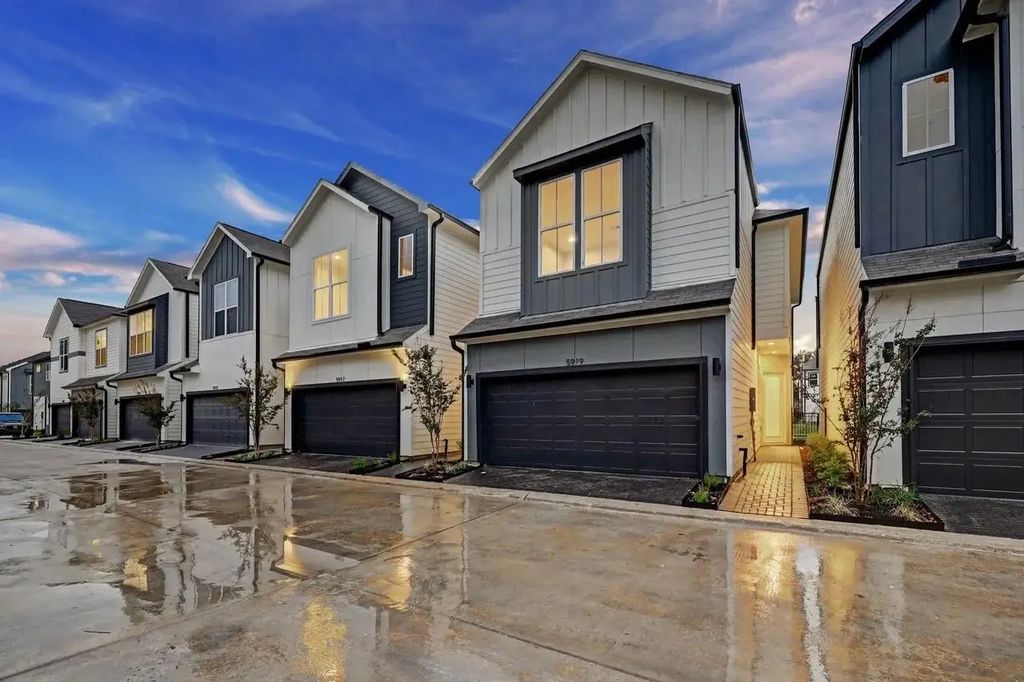 5921 Jasper Jones Way, Houston