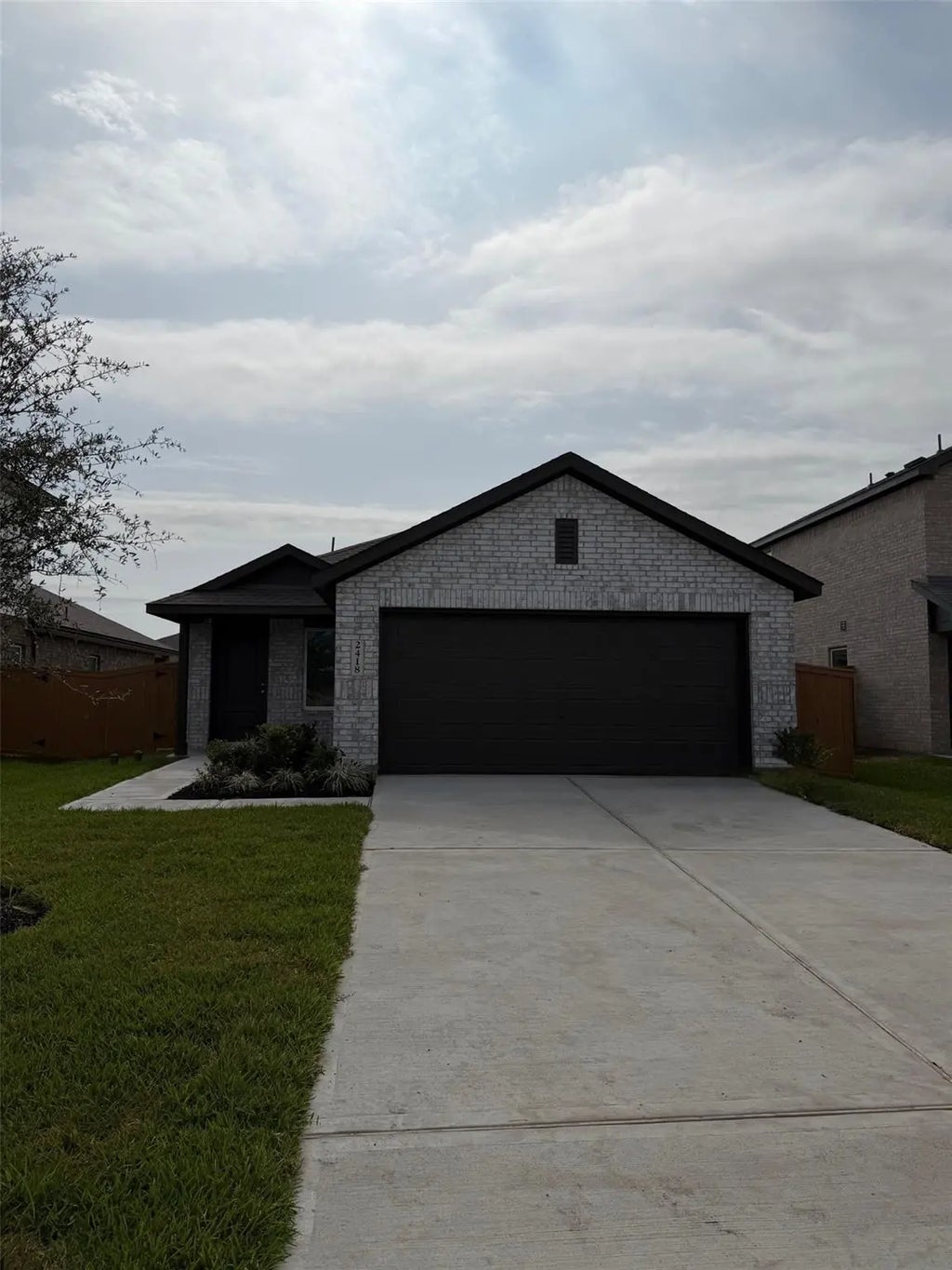 2418 Imperial Jade Drive, Rosharon