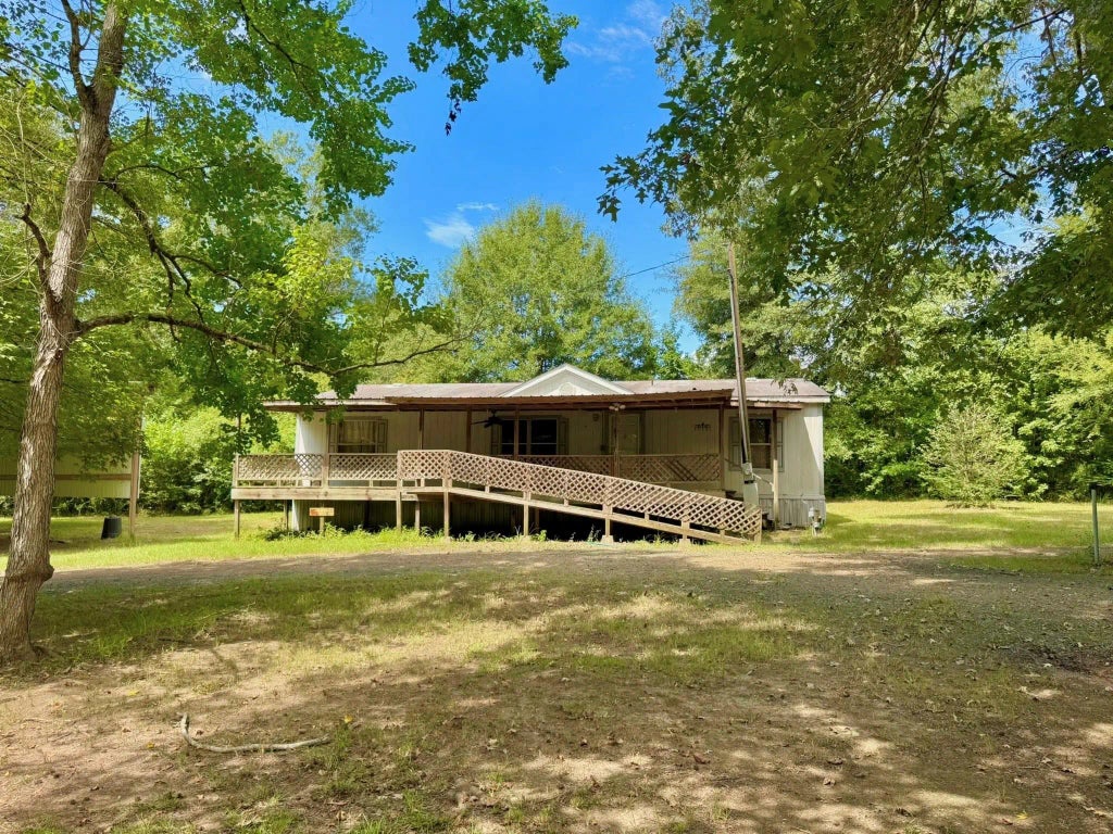 127 County Road 4109, Bronson