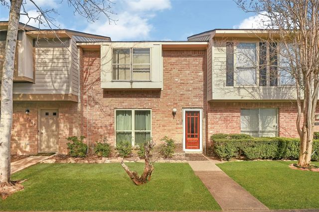 7911 Kendalia Drive, Houston