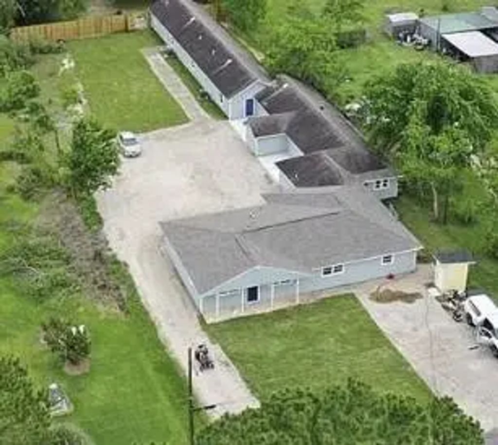 7307 Avenue O, Santa Fe