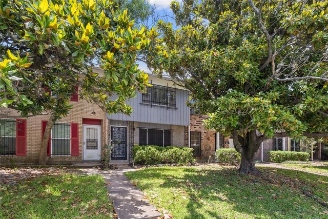 8238 Fondren Road 8238, Houston