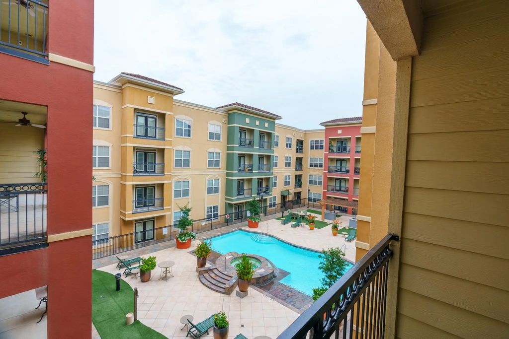 1711 Old Spanish Trail 312, Houston