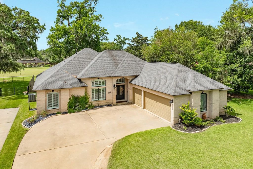 2286 Riverside Drive, West Columbia