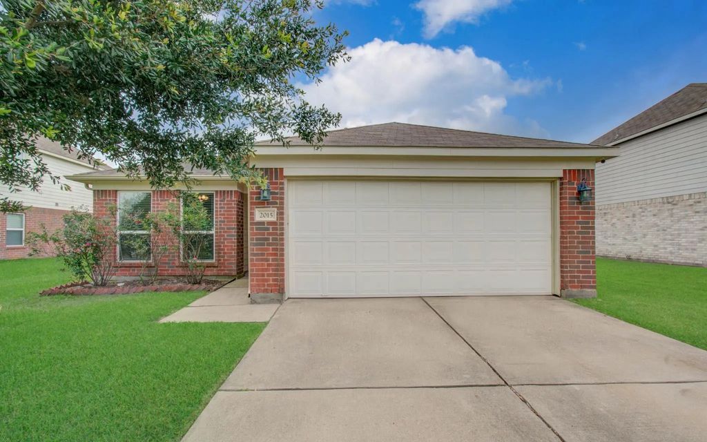 2015 Upland Plover Court, Rosenberg