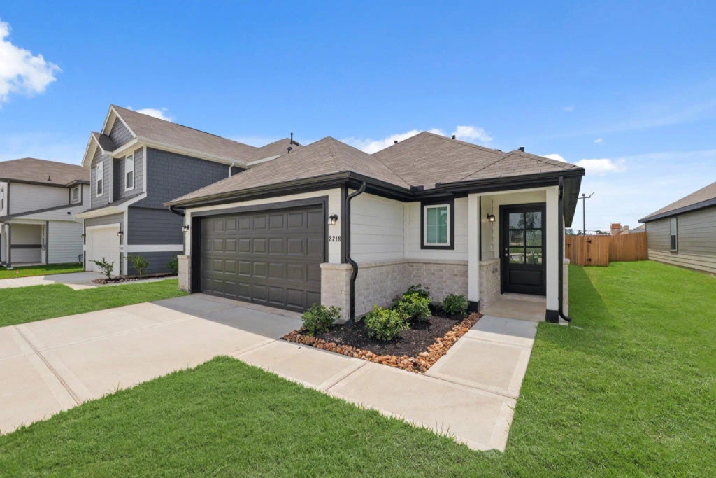2218 Thorpe Grove Court, Houston