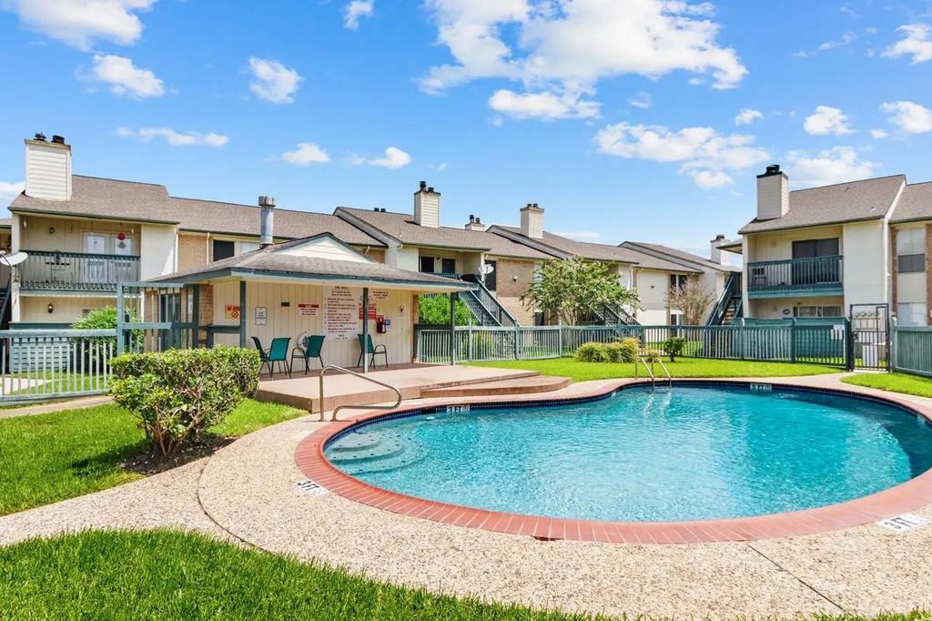 250 El Dorado Boulevard 259, Webster