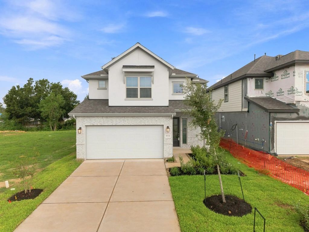 19136 Cedar Lennox Circle, Magnolia