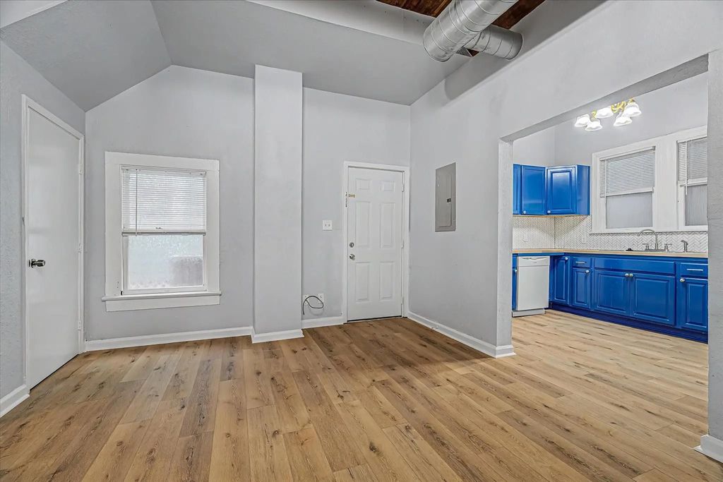 1827 Avenue O 2, Galveston