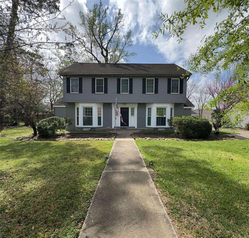 2625 Gladys Avenue, Beaumont