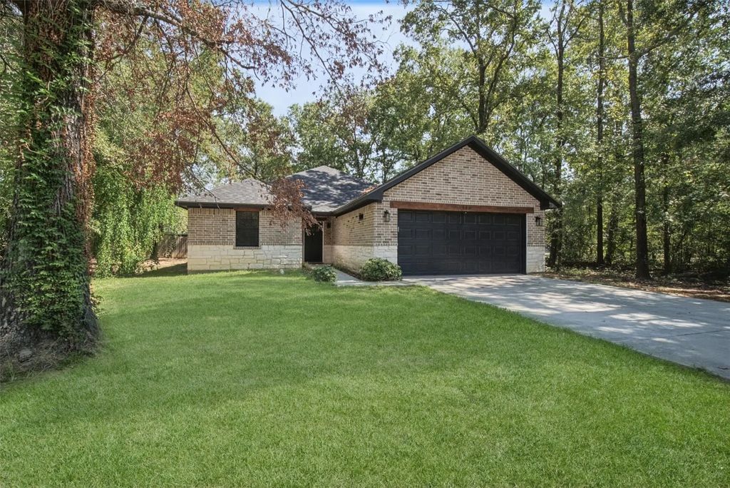 118 N Village Cove Loop, Livingston