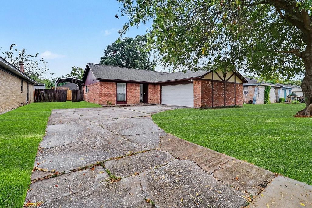2909 Mariner Drive, League City