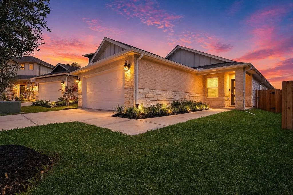 312 Willow Sage Ct, Montgomery